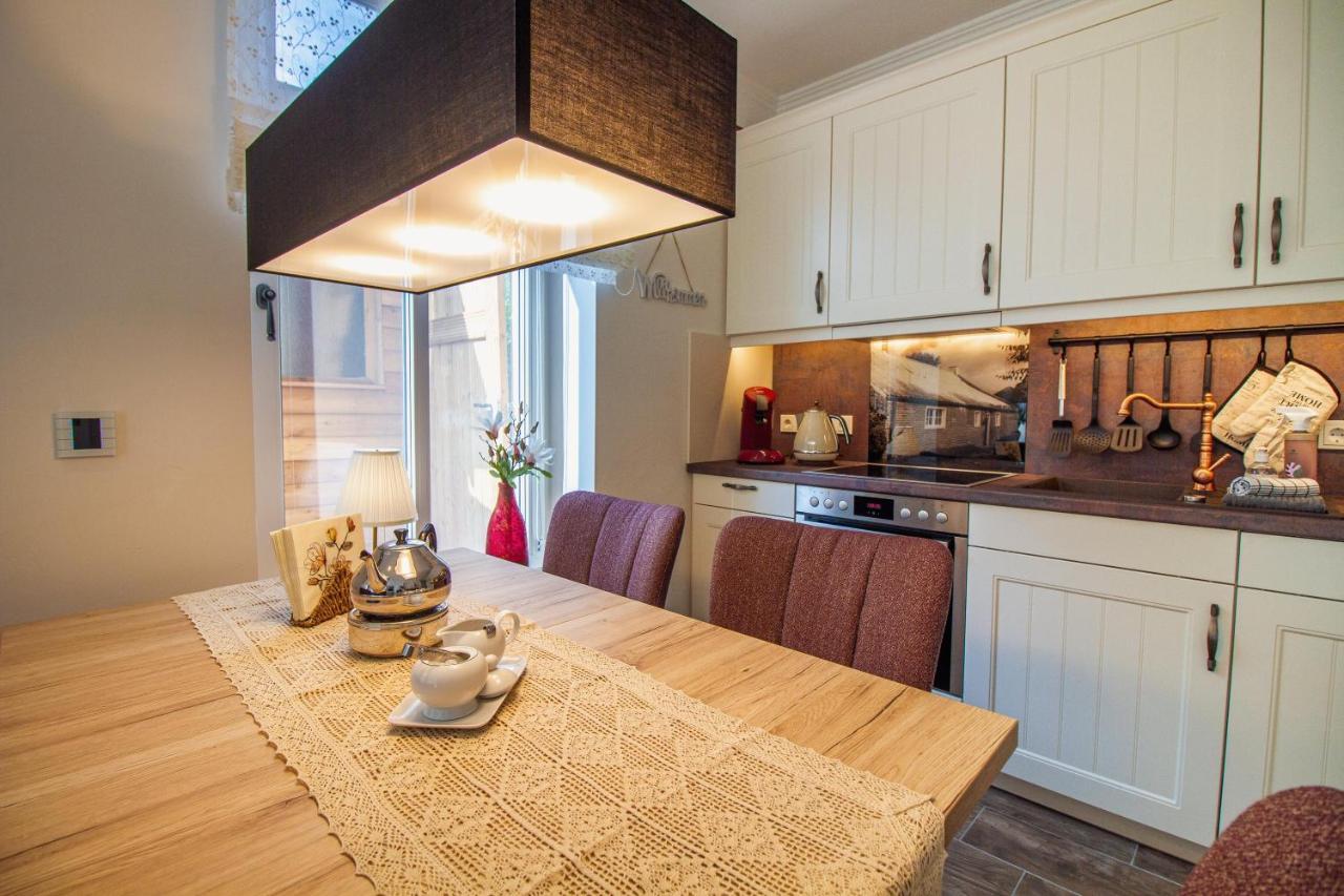Up Besoeoek - Magnolie Mit Sauna Krummhörn Dış mekan fotoğraf
