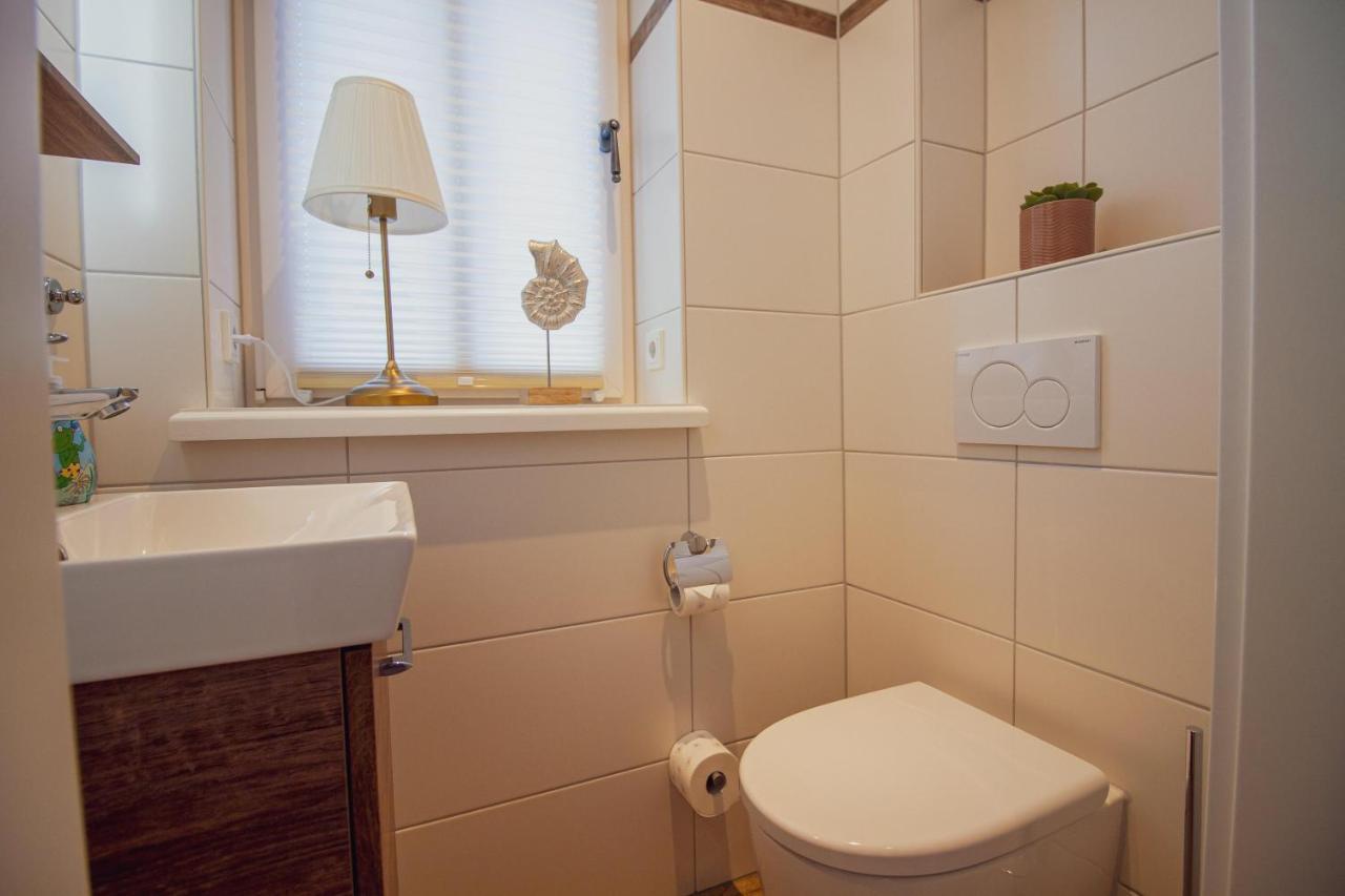 Up Besoeoek - Magnolie Mit Sauna Krummhörn Dış mekan fotoğraf